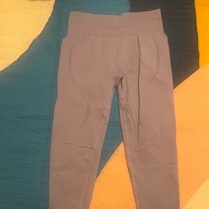 Cropped Leggings ✨FREE w/ Purchase of Other Item✨